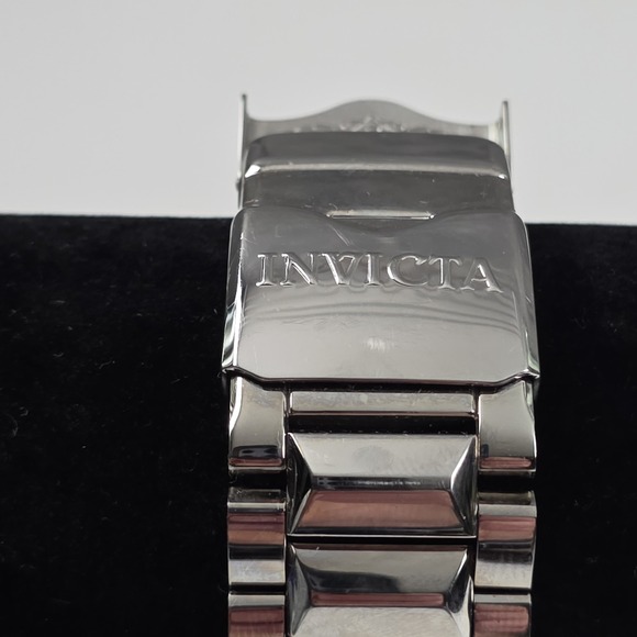Invicta Reserve 200M/660FT Diver\'s Watch Model 6107 Stainless Steel Swiss Made main image 6